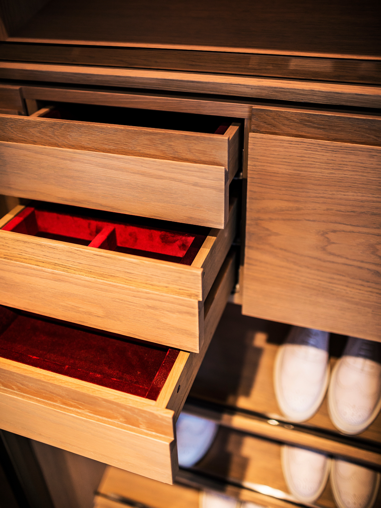 Hampstead Penthouse - Bespoke Joinery Dressing Room With Velvet Drawer Liners - Detail 2