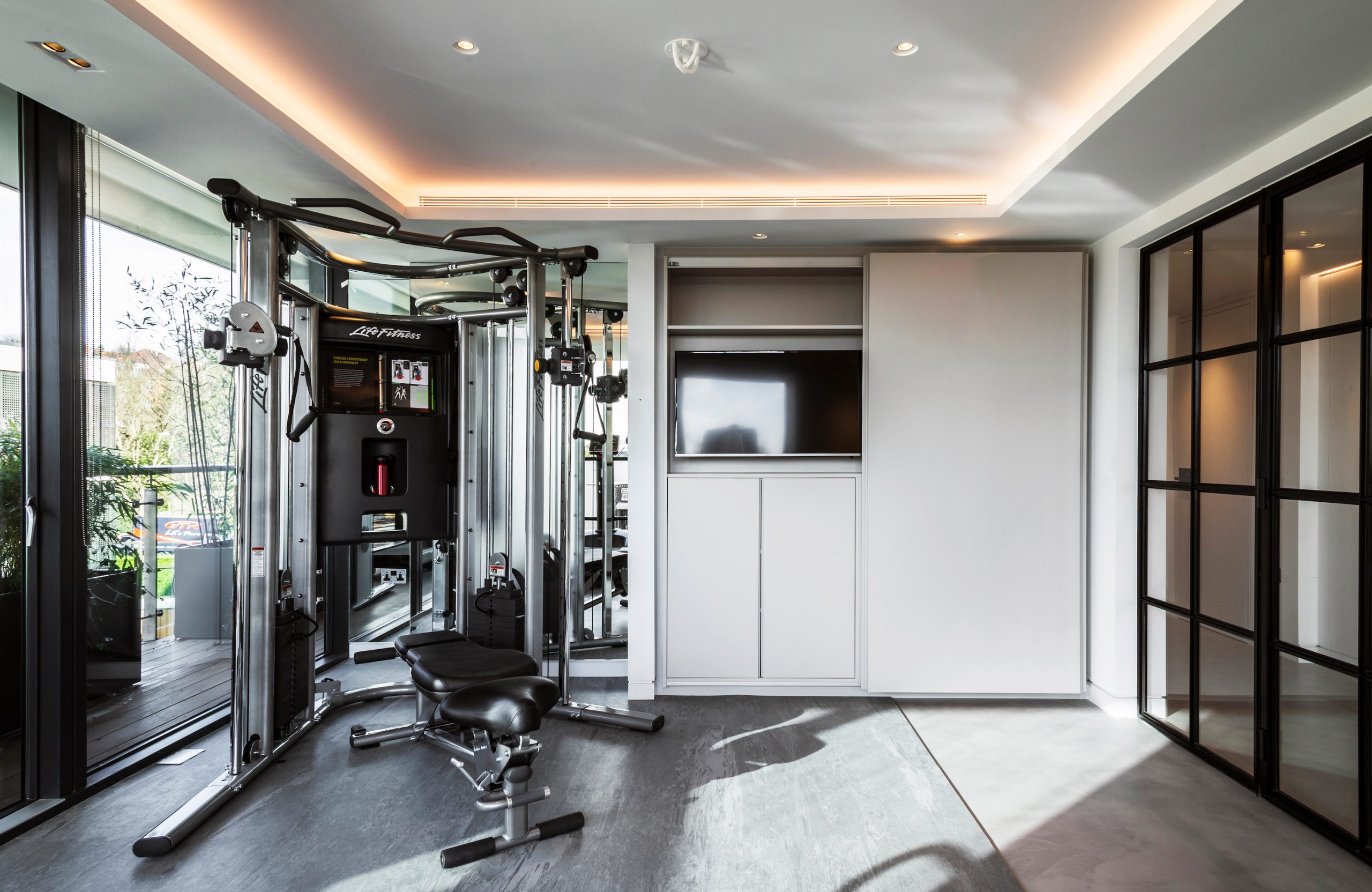 Hampstead Penthouse - Gym - Overview
