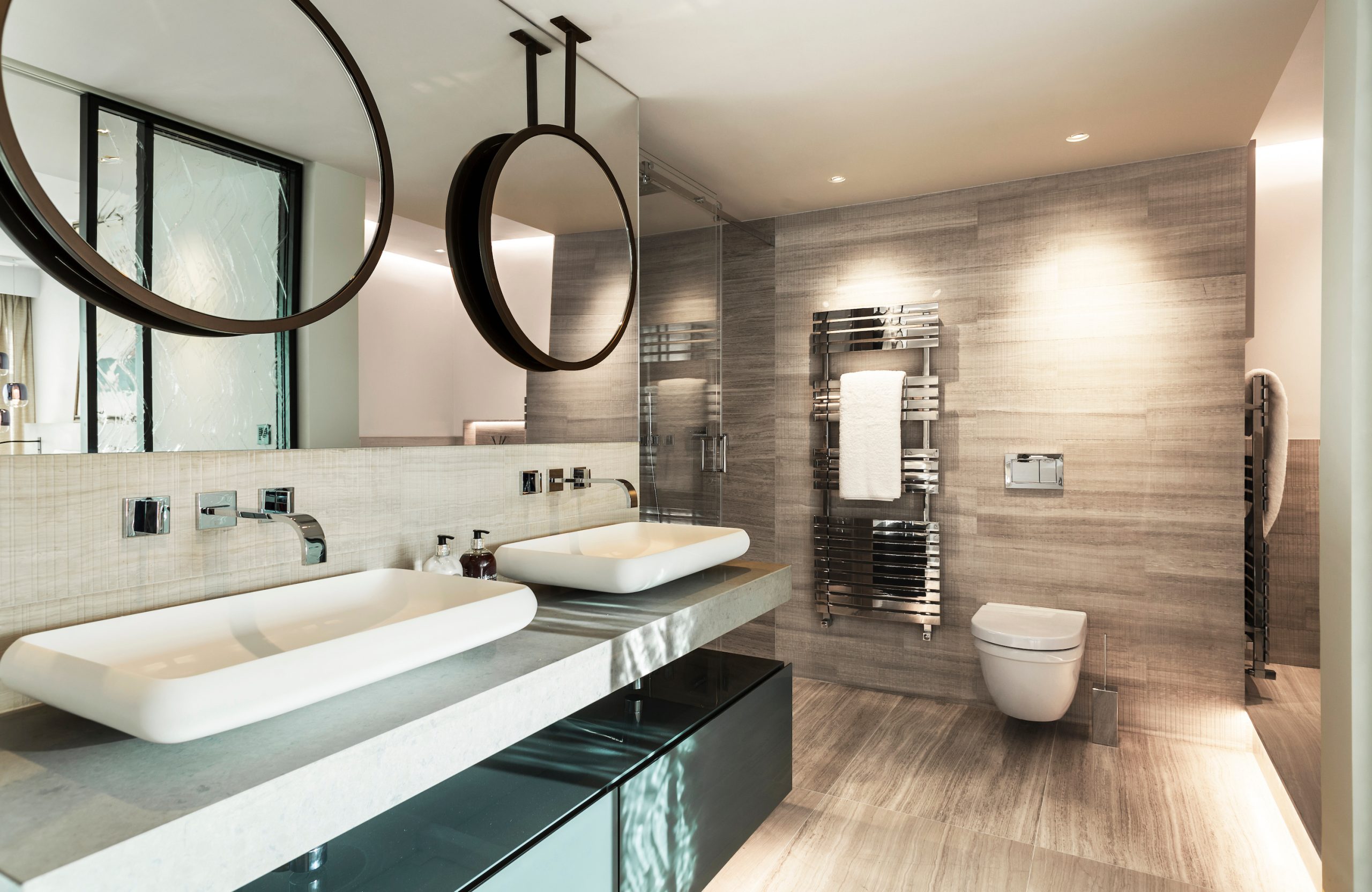 Hampstead Penthouse - Master Ensuite - Overview