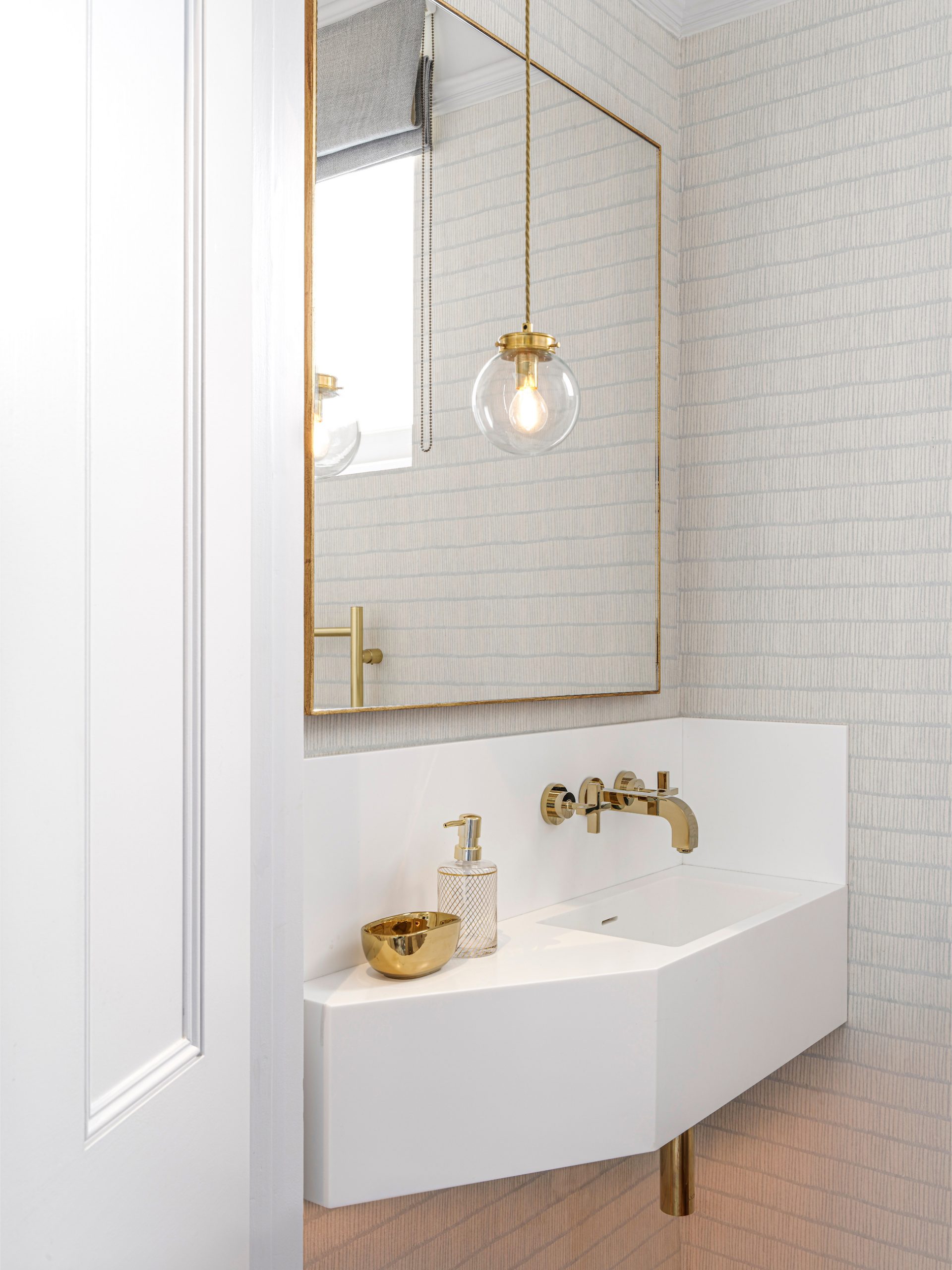 Victorian Townhouse - FF - WC with bespoke Corian vanity and gold sanitary ware